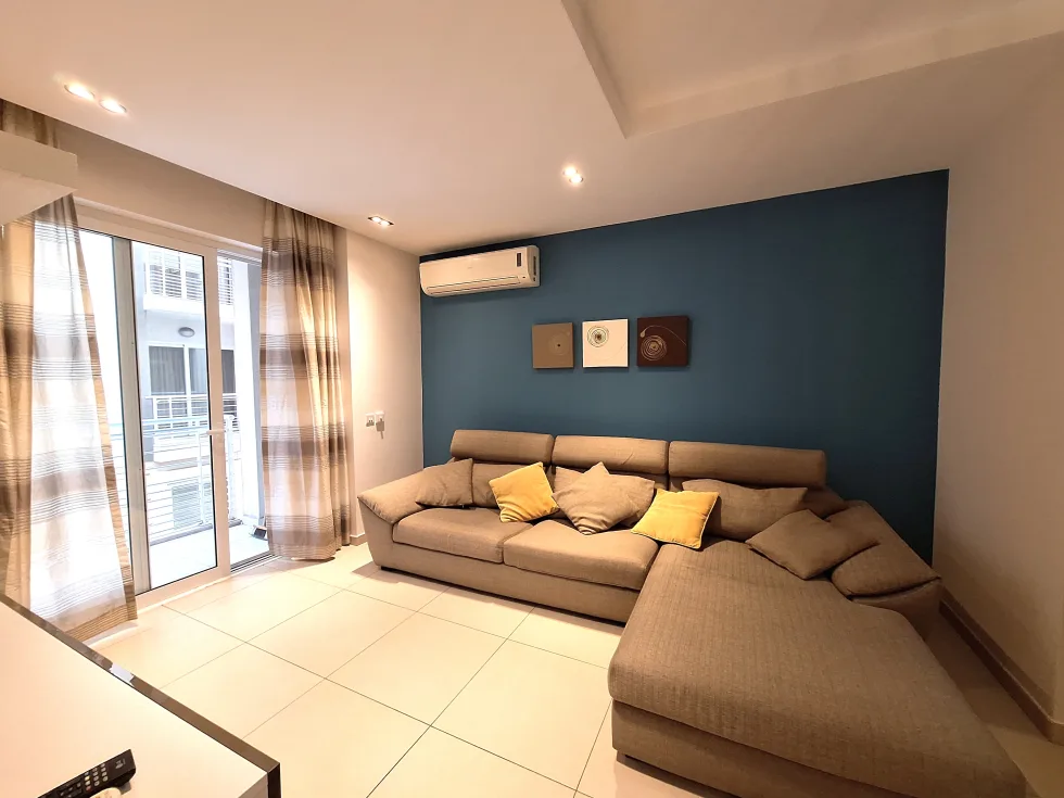 2 bed Apartment For Rent in Sliema, Sliema - thumb 1