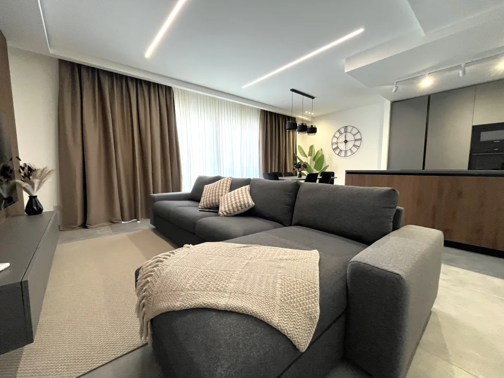 3 bed Apartment For Rent in Mellieha, Mellieha - thumb 1