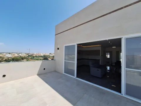 2 bed Penthouse For Rent in Rabat, Rabat - thumb 1