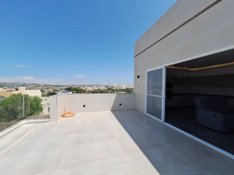 2 bed Penthouse For Rent in Rabat, Rabat - thumb 6