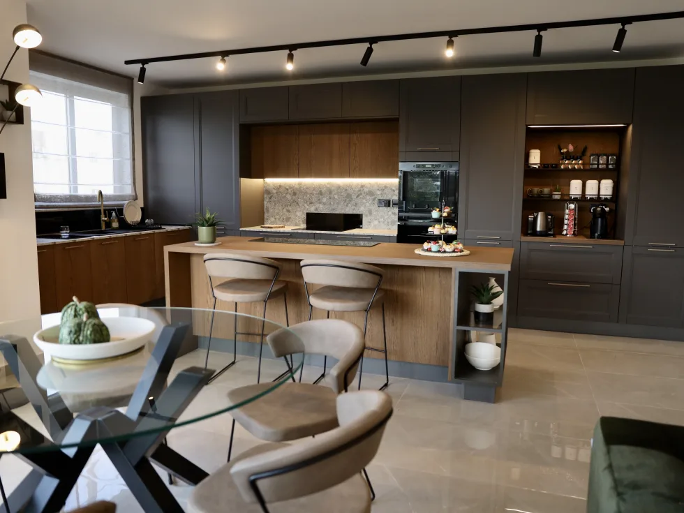 3 bed Apartment For Rent in Marsaxlokk, Marsaxlokk - thumb 2