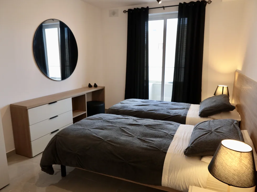 3 bed Apartment For Rent in Marsaxlokk, Marsaxlokk - thumb 6