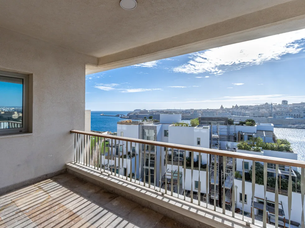 3 bed Apartment For Rent in Sliema, Sliema - thumb 2