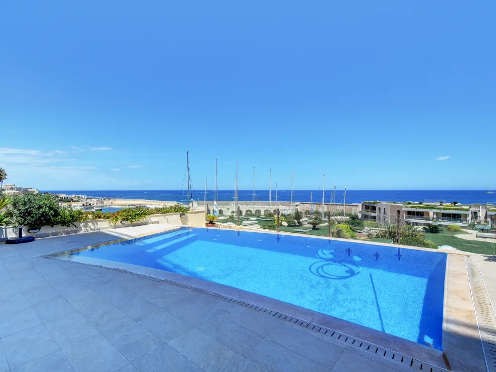 4 bed Apartment For Sale in St Julian's, St Julian's - thumb 1
