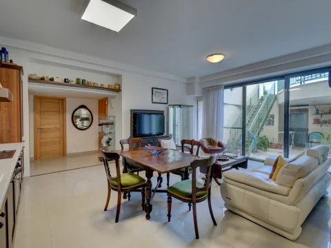 4 bed Apartment For Sale in St Julian's, St Julian's - thumb 22