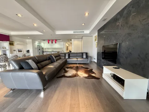 2 bed Apartment For Rent in Ta' Xbiex, Ta' Xbiex - thumb 2