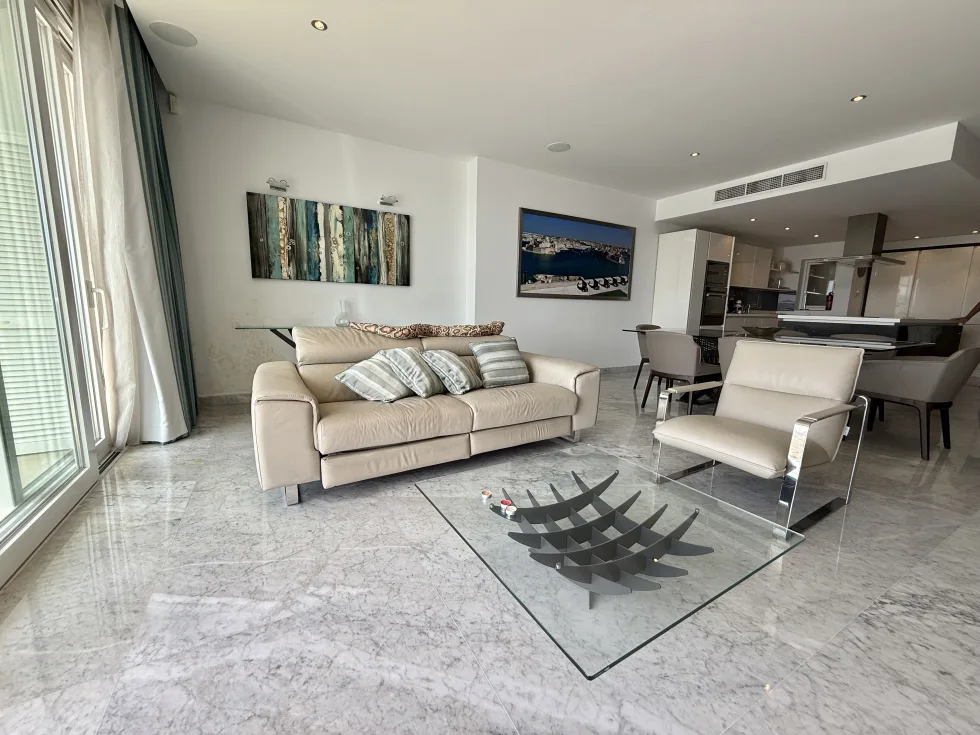 3 bed Apartment For Rent in Sliema, Sliema - thumb 3