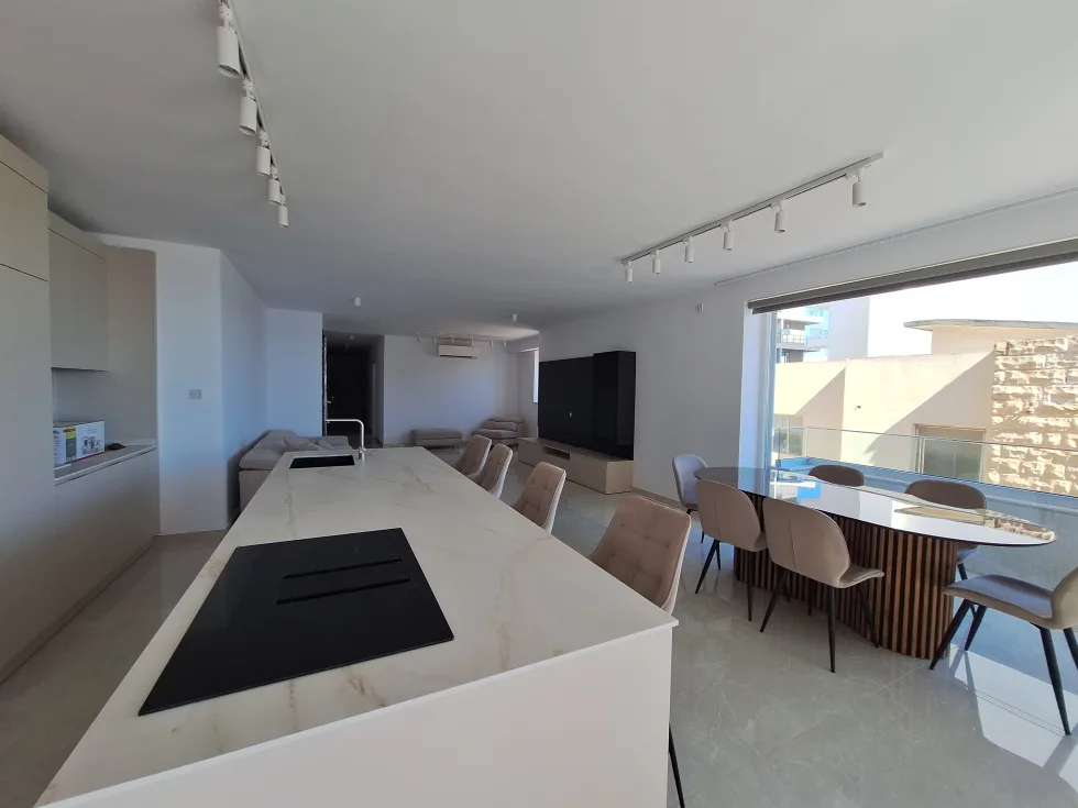 3 bed Apartment For Rent in St Paul's Bay, St Paul's Bay - thumb 5