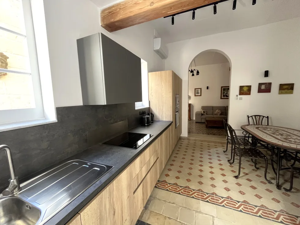 3 bed Town House For Rent in Sliema, Sliema - thumb 6