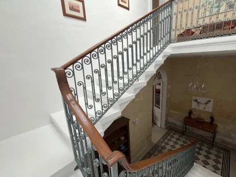 3 bed Town House For Rent in Sliema, Sliema - thumb 8