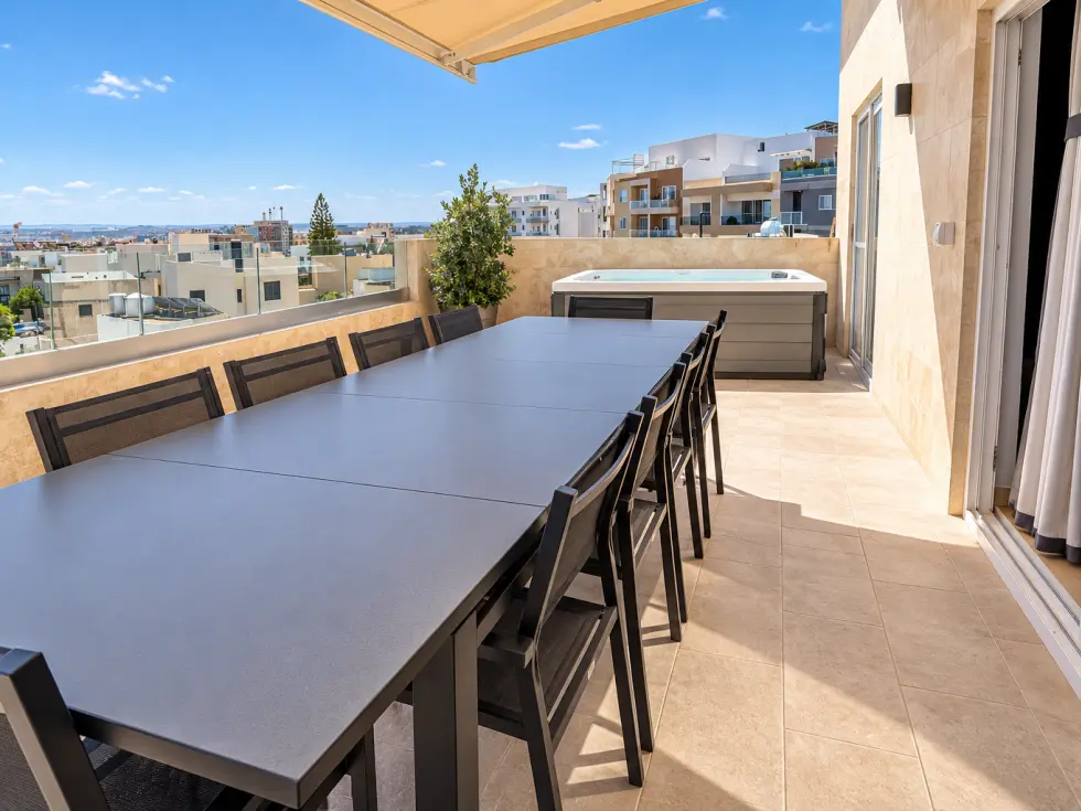 2 bed Penthouse For Rent in San Gwann, San Gwann - thumb 3