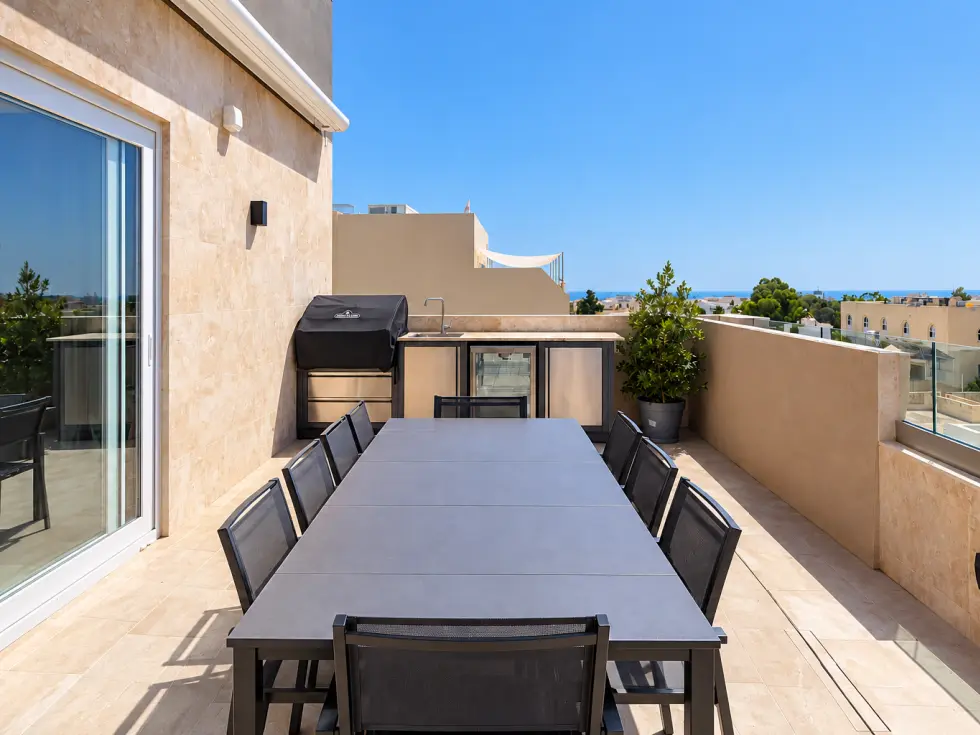2 bed Penthouse For Rent in San Gwann, San Gwann - thumb 4