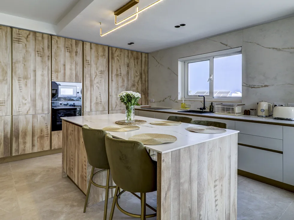 3 bed Apartment For Rent in Pembroke, Pembroke - thumb 8