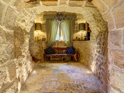 9 bed House of Character For Sale in Birkirkara, Birkirkara - thumb 16