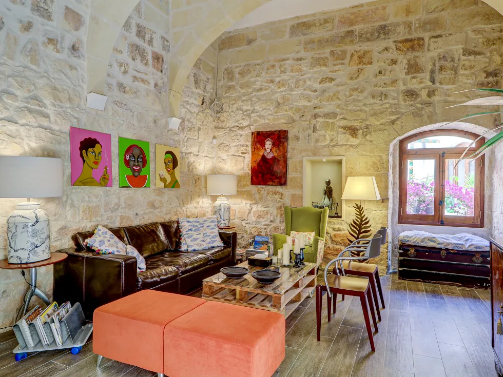 9 bed House of Character For Sale in Birkirkara, Birkirkara - thumb 20