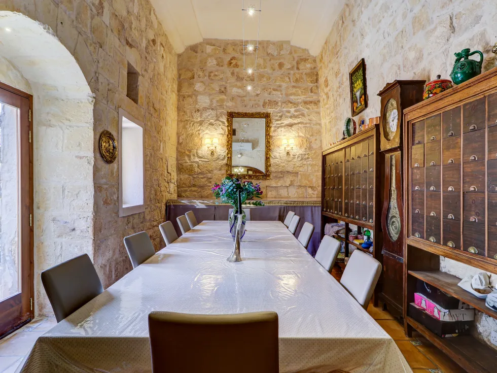9 bed House of Character For Sale in Birkirkara, Birkirkara - thumb 3