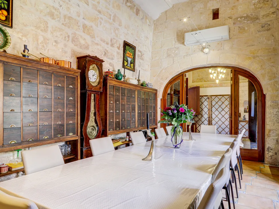 9 bed House of Character For Sale in Birkirkara, Birkirkara - thumb 4