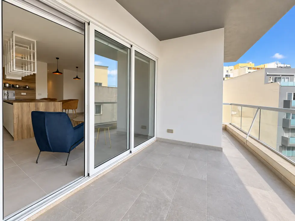 3 bed Apartment For Rent in St Julian's, St Julian's - thumb 3