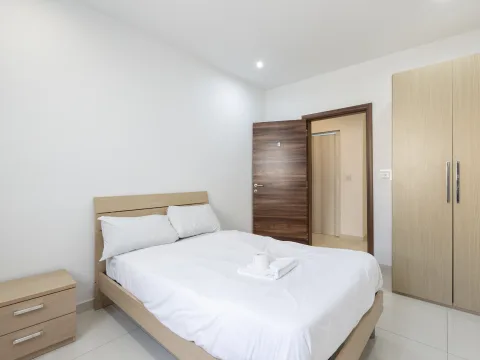 3 bed Apartment For Rent in Swieqi, Swieqi - thumb 14