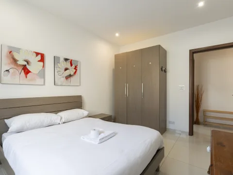 3 bed Apartment For Rent in Swieqi, Swieqi - thumb 16