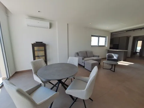 2 bed Apartment For Rent in Sliema, Sliema - thumb 2