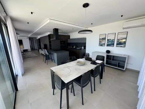 3 bed Apartment For Rent in St Paul's Bay, St Paul's Bay - thumb 3