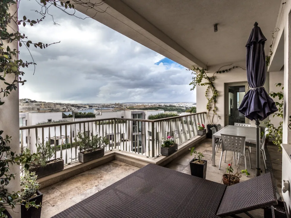 3 bed Apartment For Sale in Sliema, Sliema - thumb 4