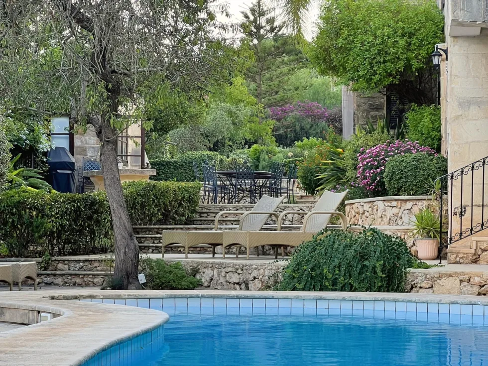 5 bed Farmhouse For Sale in Mosta, Mosta - thumb 1