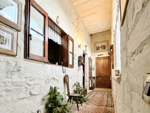5 bed Farmhouse For Sale in Mosta, Mosta - thumb 7