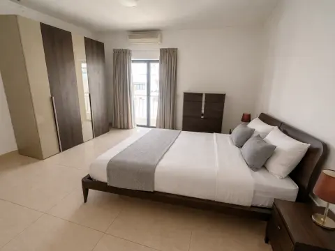 3 bed Apartment For Rent in Sliema, Sliema - thumb 5