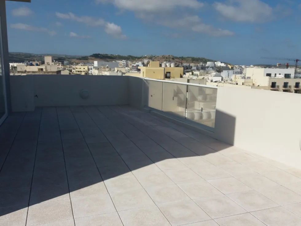 2 bed Penthouse For Rent in St Paul's Bay, St Paul's Bay - thumb 16