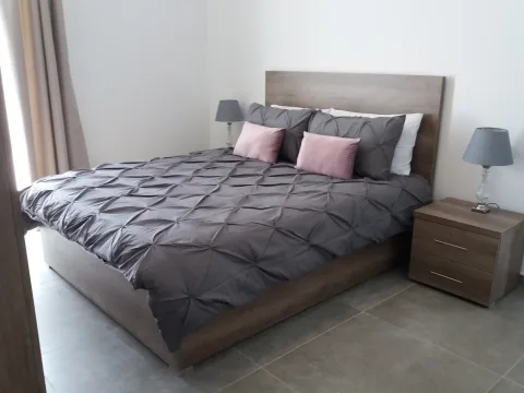 2 bed Penthouse For Rent in St Paul's Bay, St Paul's Bay - thumb 8