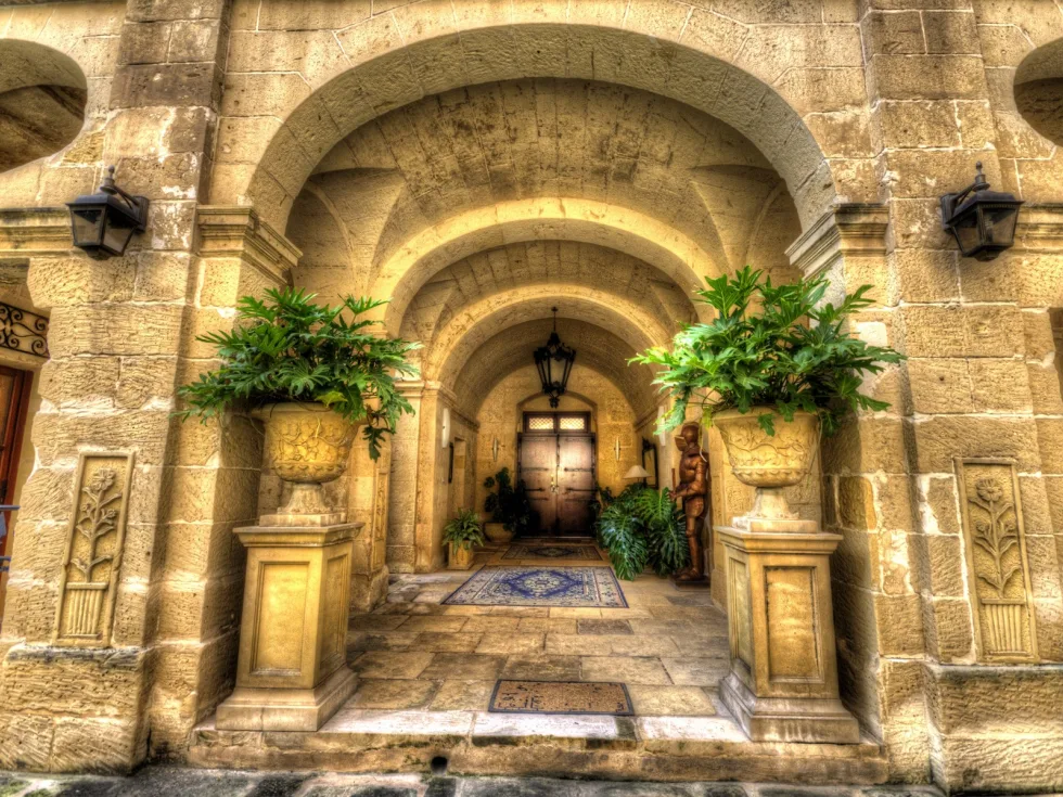 4 bed Palazzo For Rent in Qormi, Qormi - thumb 4