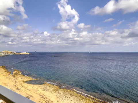 2 bed Apartment For Rent in Sliema, Sliema - thumb 1