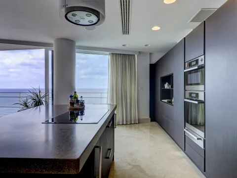 2 bed Apartment For Rent in Sliema, Sliema - thumb 11