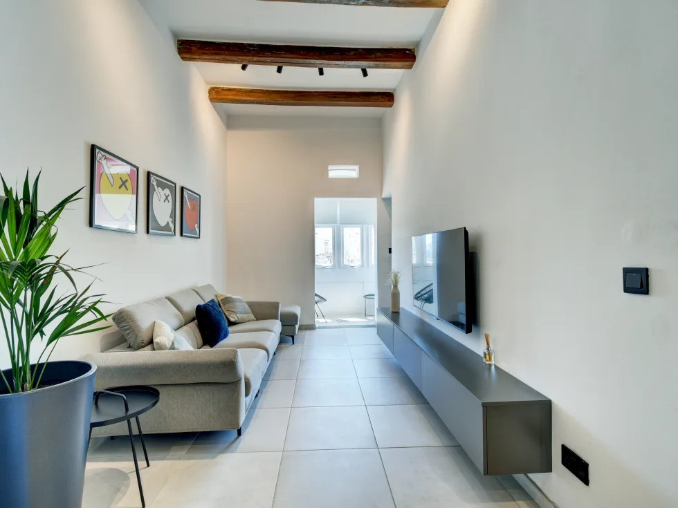 2 bed Town House For Sale in St Julian's, St Julian's - thumb 4