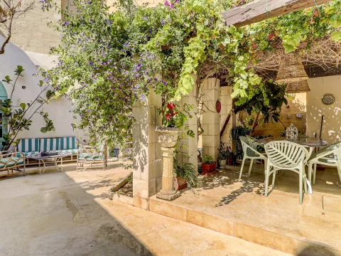 2 bed Town House For Rent in Zebbug, Zebbug - thumb 14