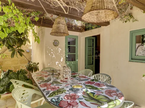 2 bed Town House For Rent in Zebbug, Zebbug - thumb 4