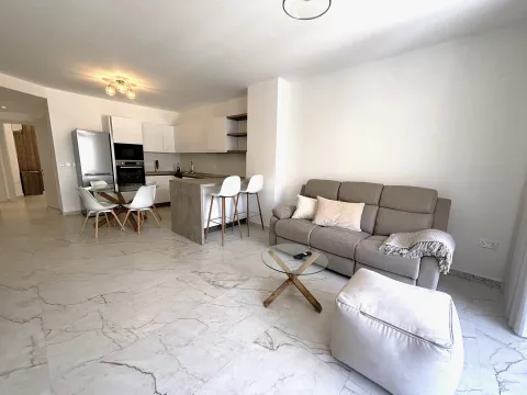 2 bed Apartment For Rent in Sliema, Sliema - thumb 1