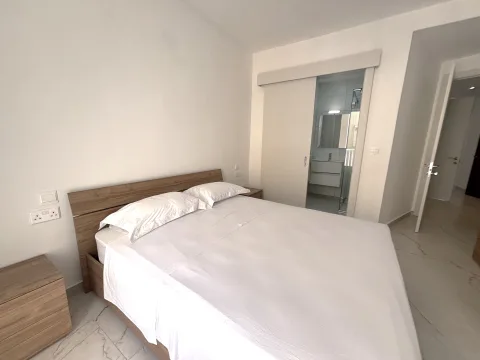 2 bed Apartment For Rent in Sliema, Sliema - thumb 7