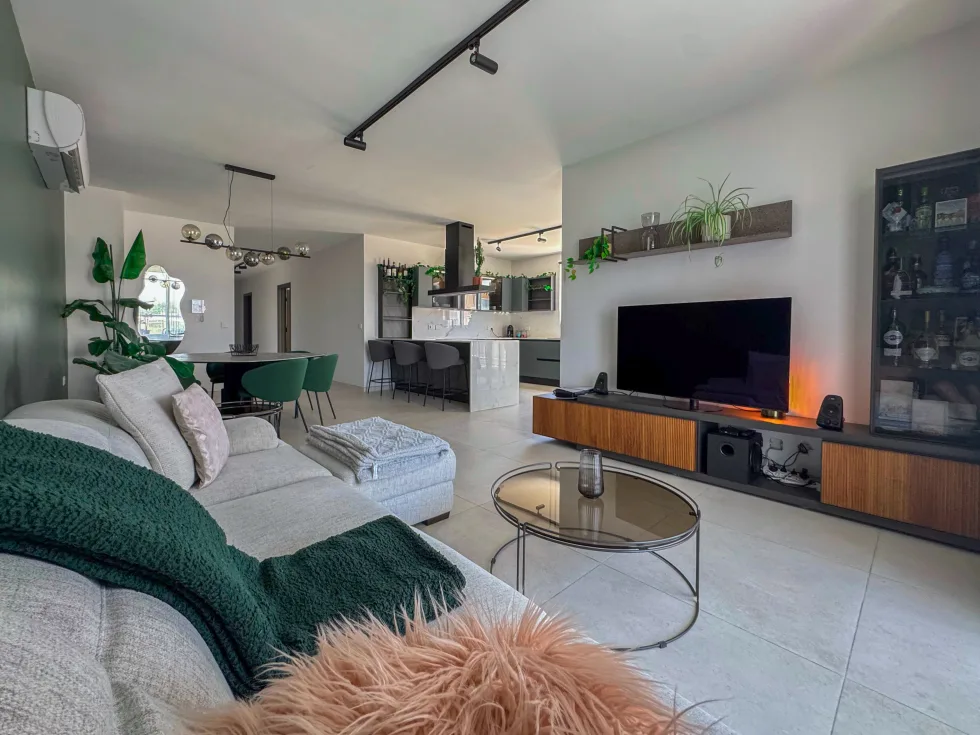 3 bed Apartment For Rent in Attard, Attard - thumb 1