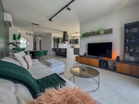 3 bed Apartment For Rent in Attard, Attard - thumb 1