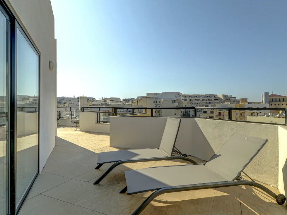 3 bed Penthouse For Sale in St Paul's Bay, St Paul's Bay - thumb 1