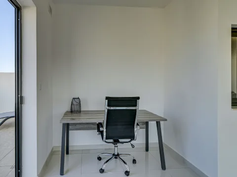 3 bed Penthouse For Sale in St Paul's Bay, St Paul's Bay - thumb 8