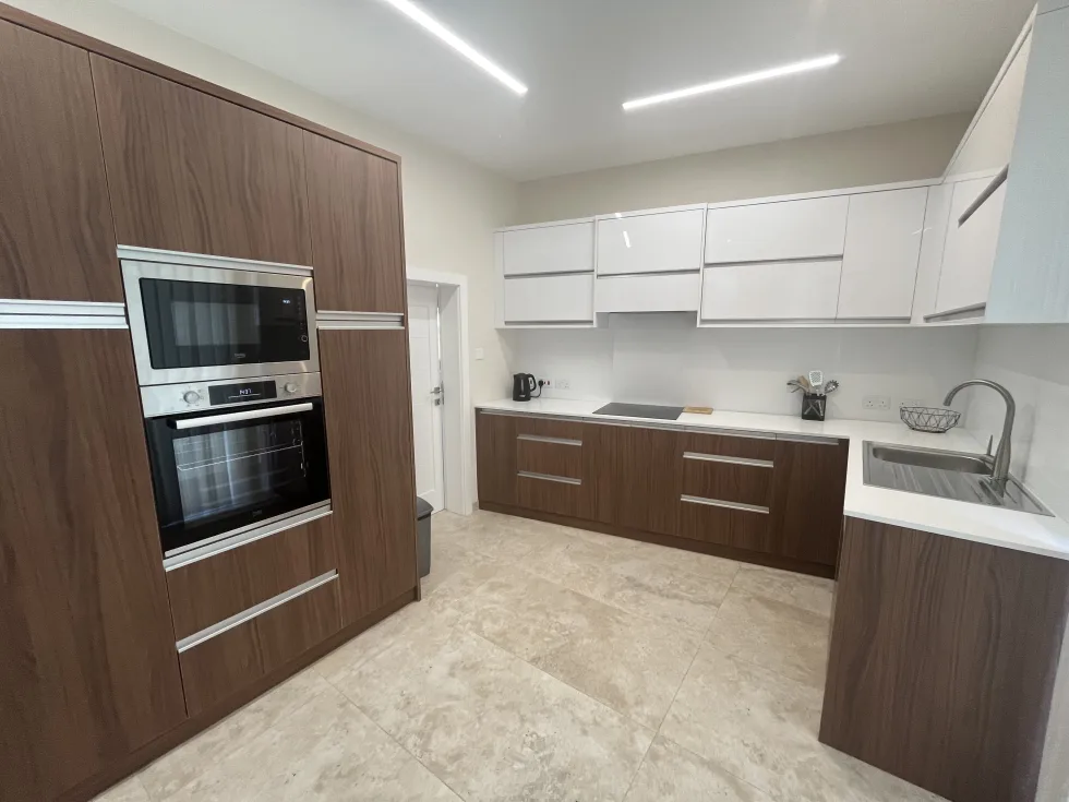 5 bed Villa For Rent in Marsascala, Marsascala - thumb 7