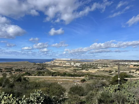 5 bed Farmhouse For Rent in Mgarr, Mgarr - thumb 2