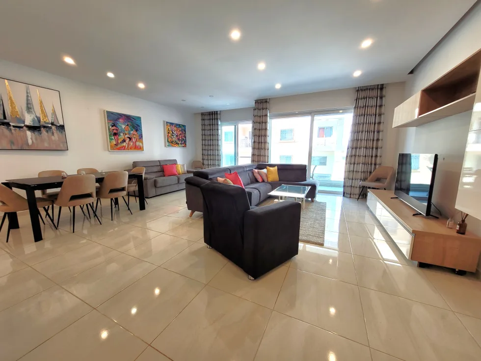 2 bed Apartment For Rent in Swieqi, Swieqi - thumb 3