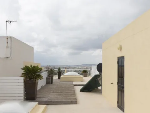 3 bed Apartment For Rent in Sliema, Sliema - thumb 12