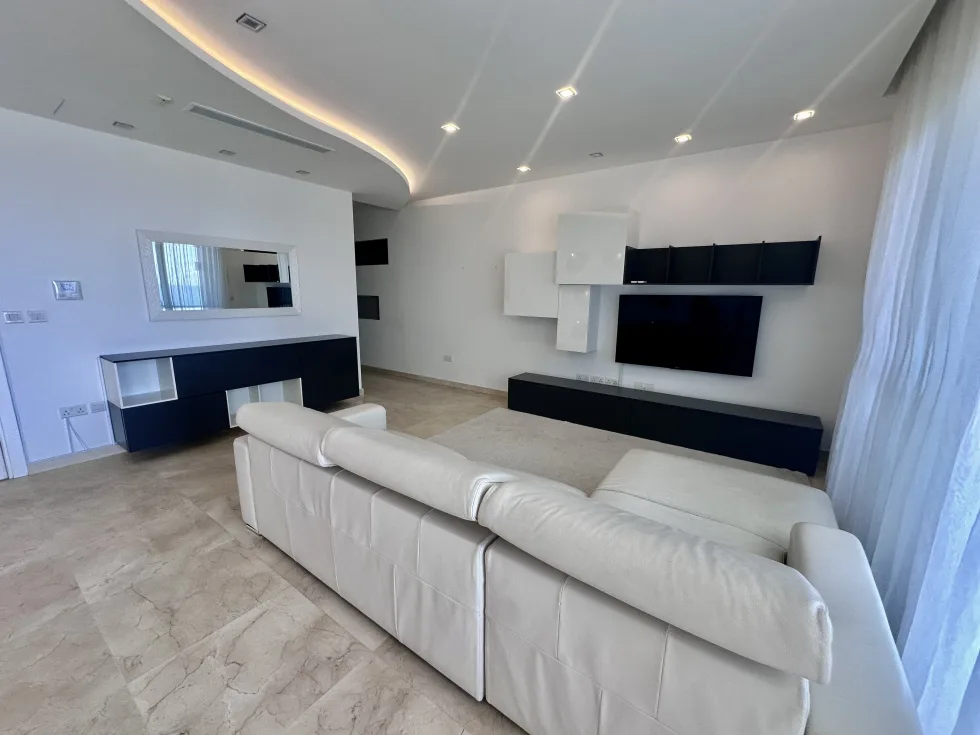 3 bed Apartment For Rent in Sliema, Sliema - thumb 3