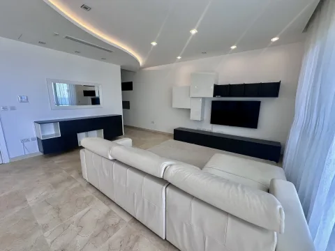 3 bed Apartment For Rent in Sliema, Sliema - thumb 3